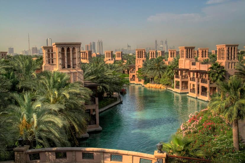Best Areas in Dubai for Couples to Live