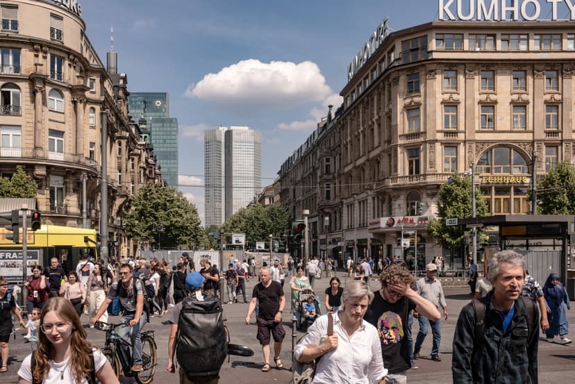 How German Renters Can Benefit from Owning Property in Dubai