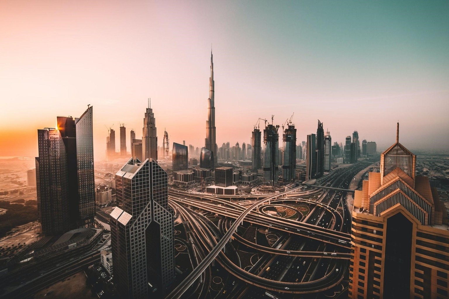 Dubai's Tech Market